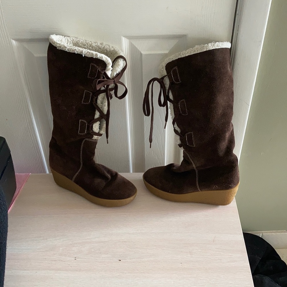 MICHAEL KORS WOMEN SHEARLING LACE UP WEDGE BOOTS SIZE 5.5 - Picture 2 of 10